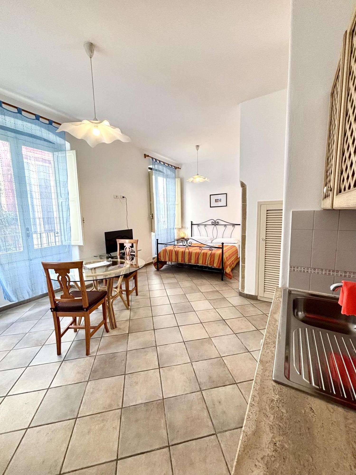 Kallistos Suites & Apartments 加利波利 外观 照片