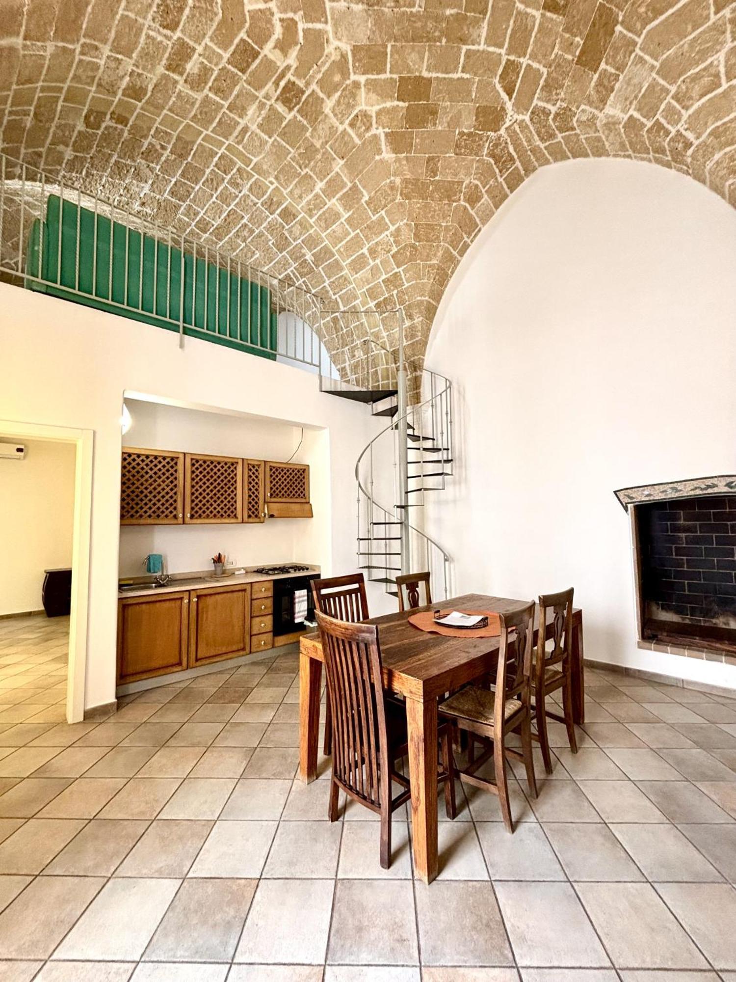 Kallistos Suites & Apartments 加利波利 外观 照片