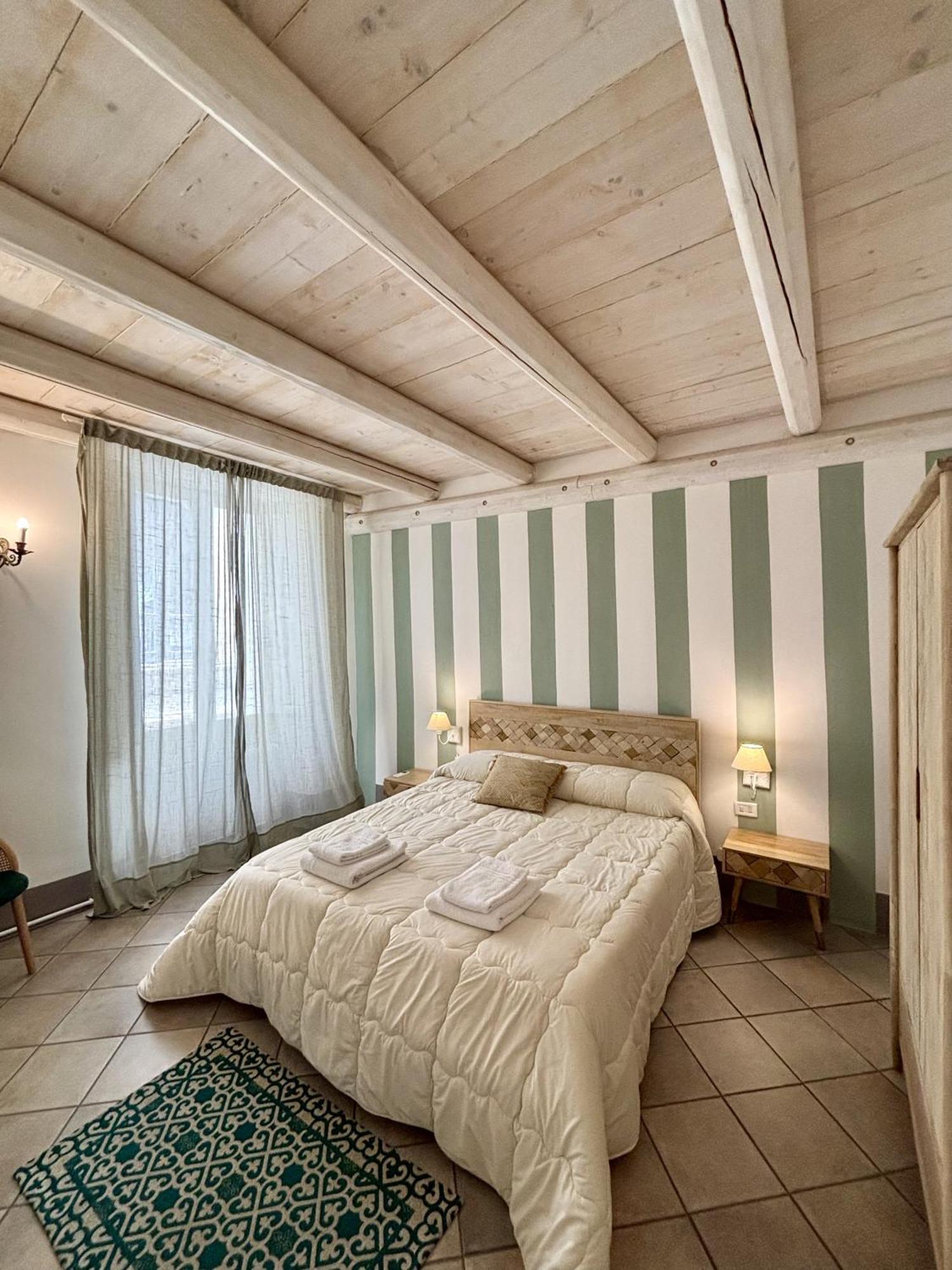 Kallistos Suites & Apartments 加利波利 外观 照片
